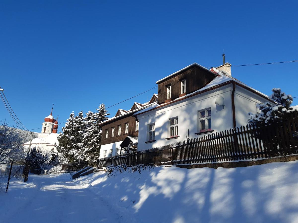 Chata Nová Seninka Staré Město Exterior foto